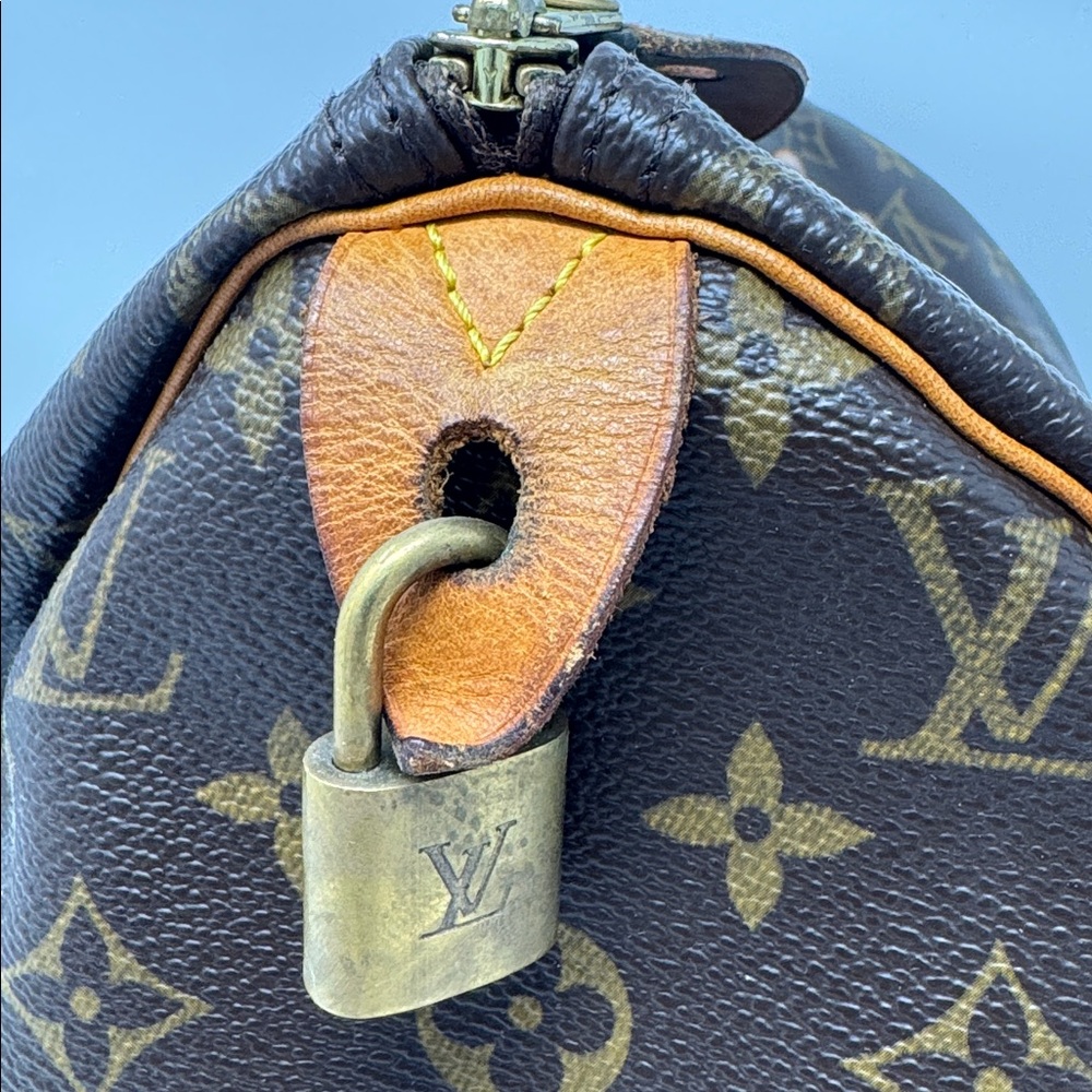 LOUIS  VUITTON SPEEDY 30 - Picture 8 of 16